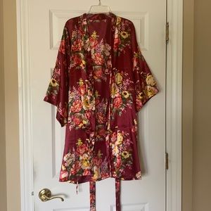 Kimono robe